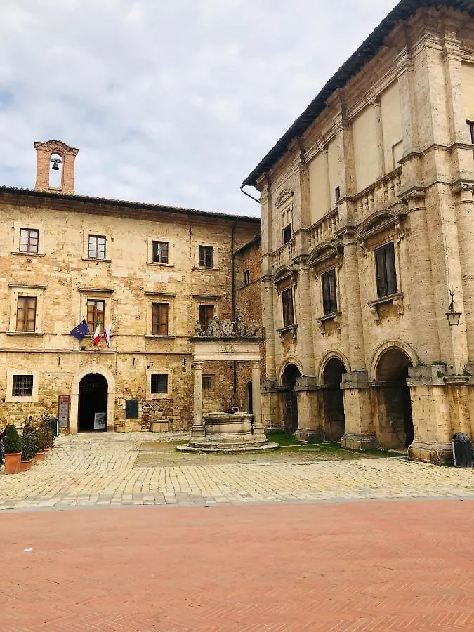 A Due Passi Da Piazza Grande Apartment Montepulciano Italy
